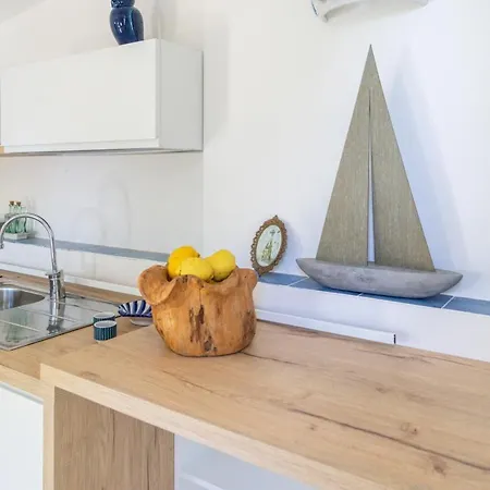 Naos Apartman Nerano